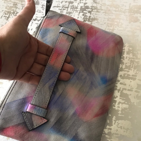 NWT Aimee Kestenberg Wristlet/Clutch -2ways 2wear! - Picture 6 of 8